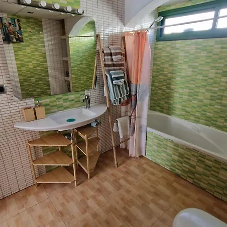 Daire Lukite House Tías