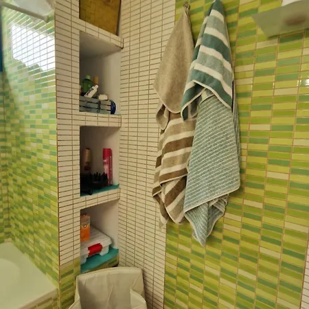 Lukite House Apartament Tías