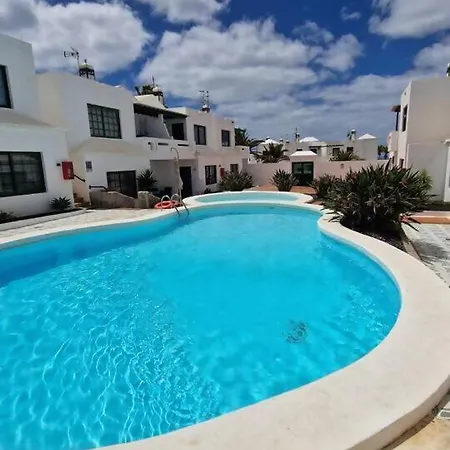 Apartament Lukite House