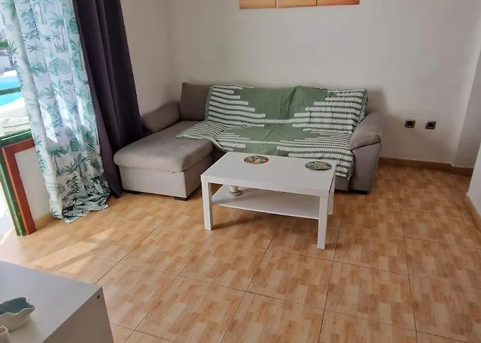 Lukite House Apartament Tías