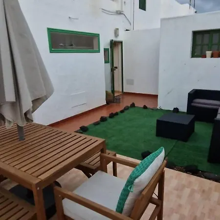 Lukite House